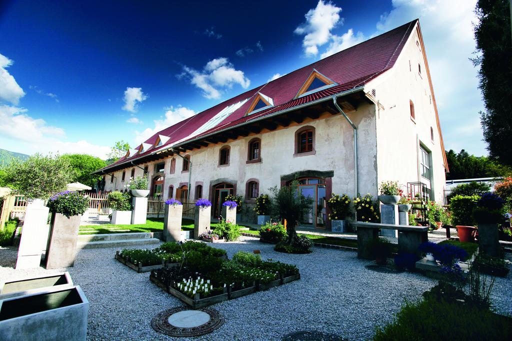 hotel rainhof scheune&naturpark restaurant  Kirchzarten Buitenkant foto