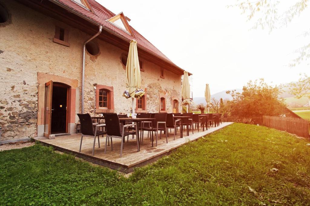 hotel rainhof scheune&naturpark restaurant  Kirchzarten Buitenkant foto
