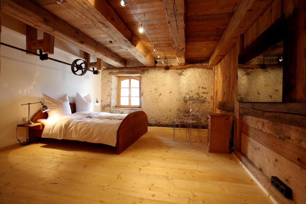 hotel rainhof scheune&naturpark restaurant  Kirchzarten Kamer foto